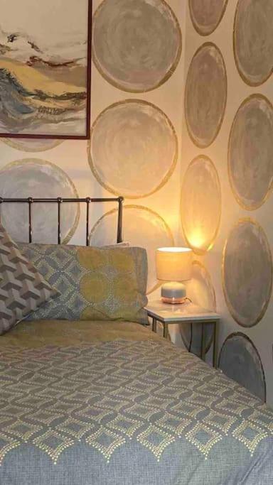 Spacious Semi-Detached Southsea House, Free Parking On Drive Πόρτσμουθ Εξωτερικό φωτογραφία